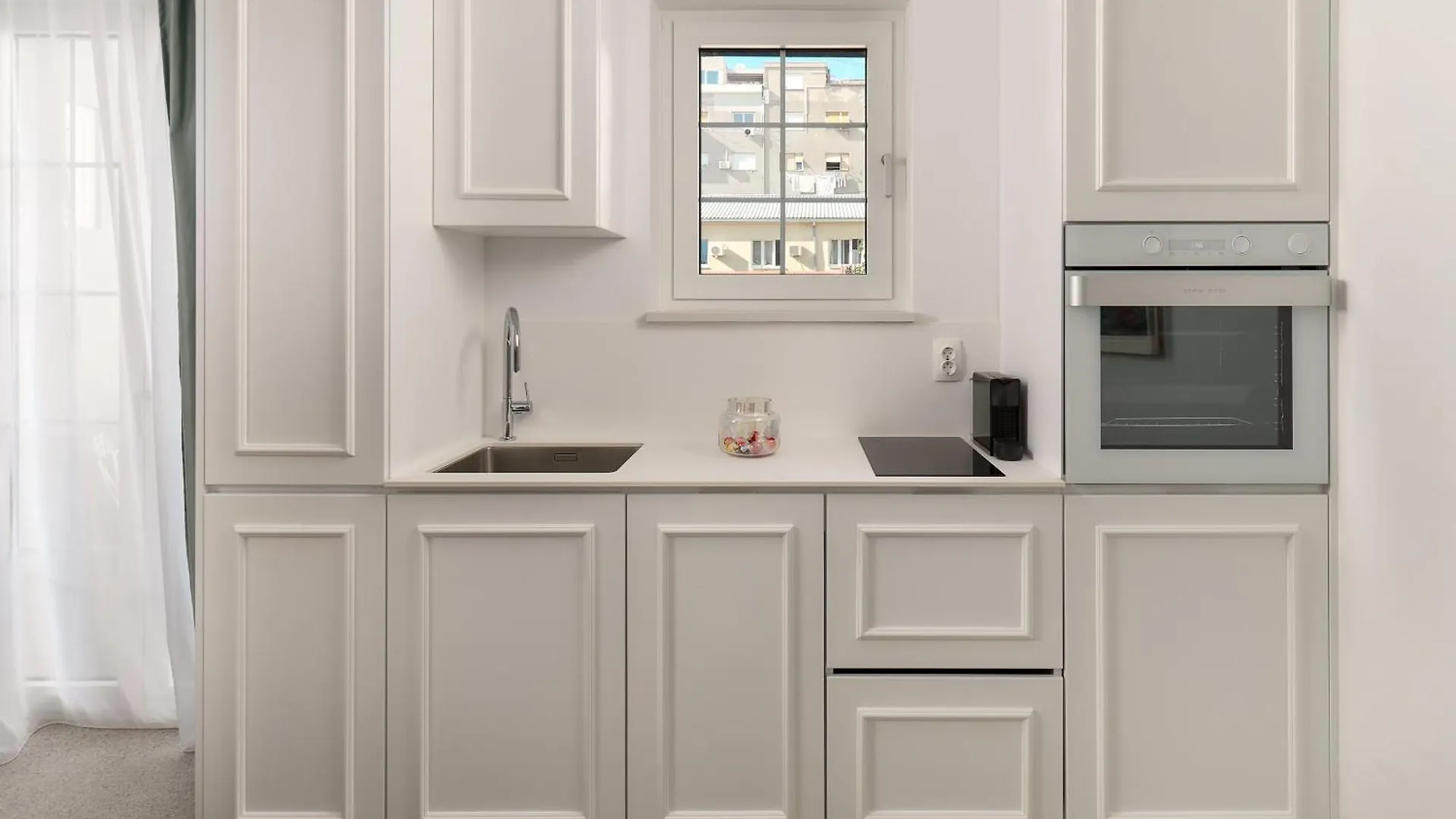 Elegantan Studio Apartment Split